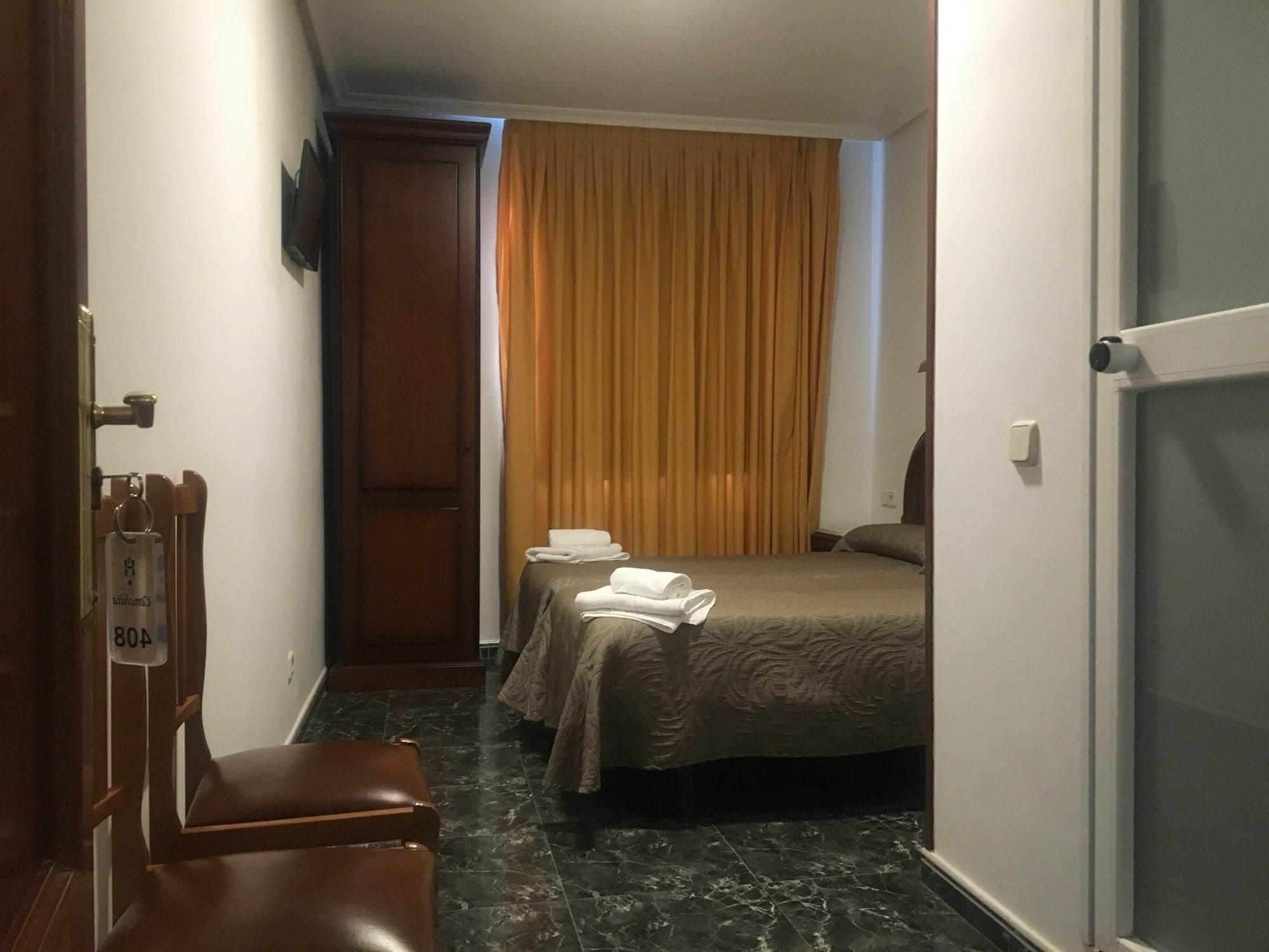 Hostal Conchita Legazpi Madrid Luaran gambar